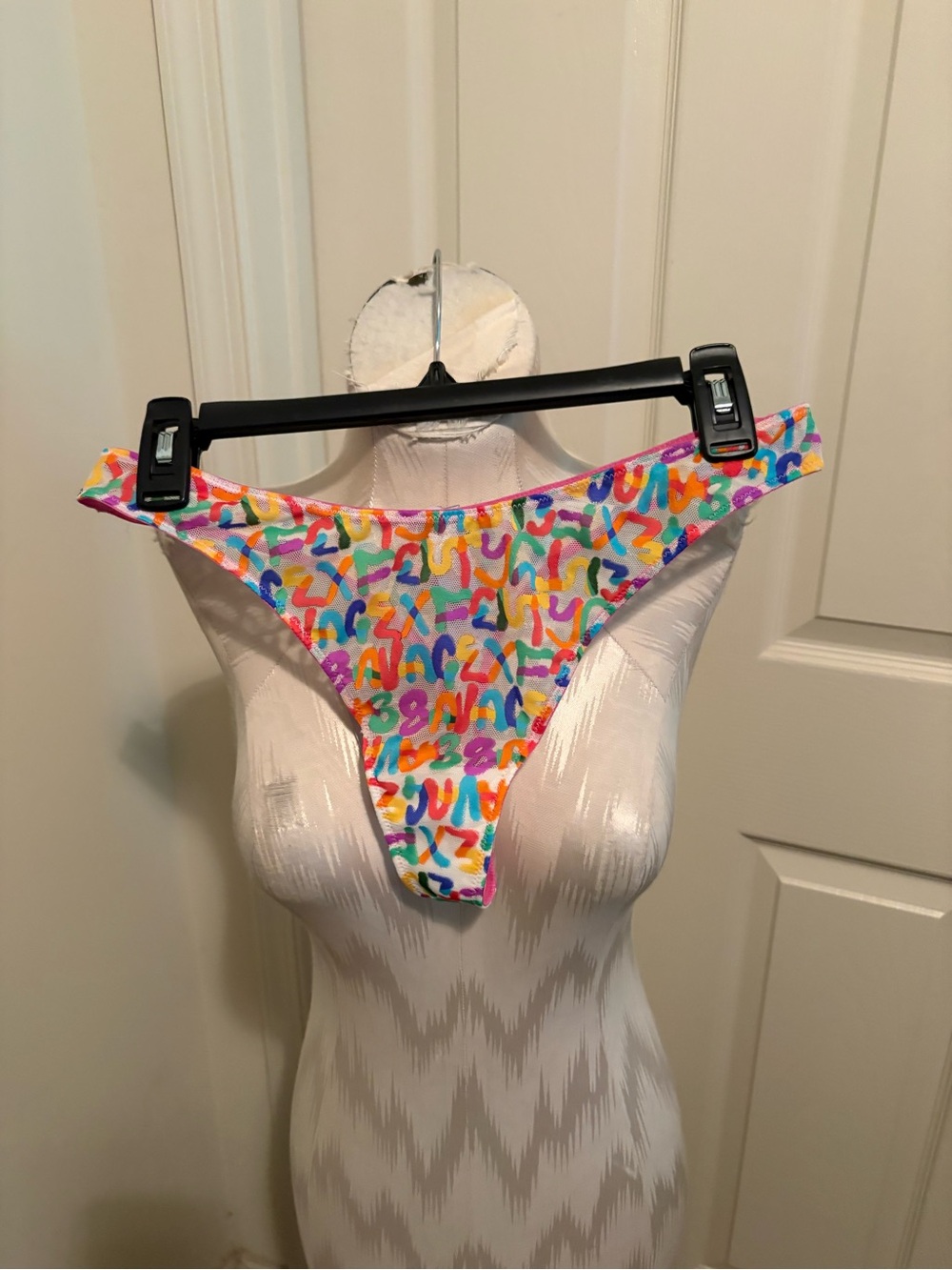 Savage X Fenty Multicolor Abstract thong Bikini Bottom size L NWT